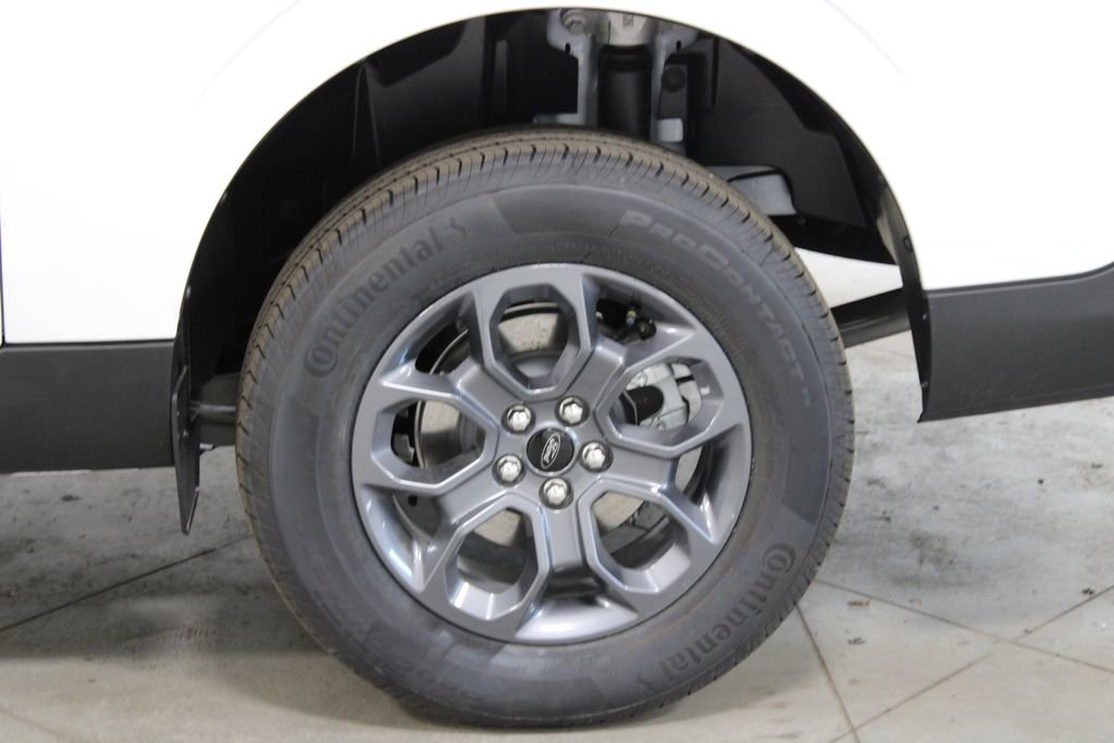 New 2026 Ford Maverick XLT image 16