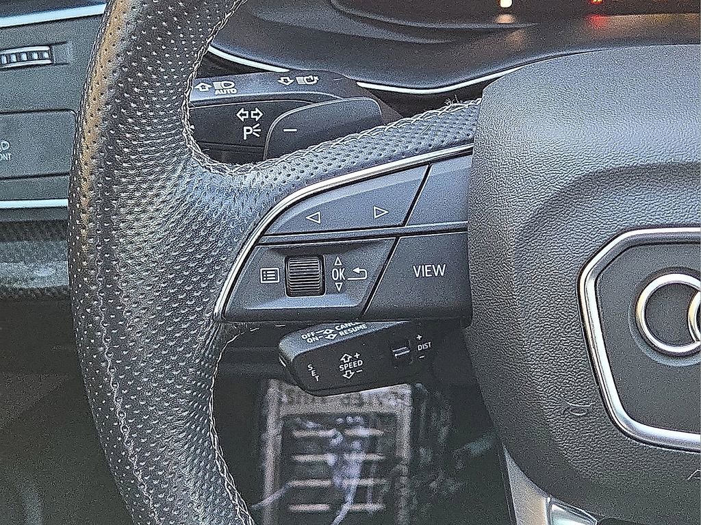 Used 2023 Audi SQ8 Prestige w/ Prestige Package image 20