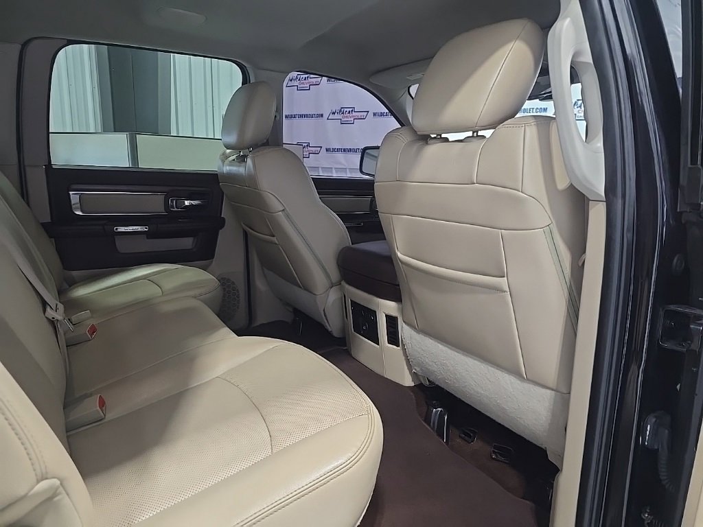 Used 2015 RAM 1500 Laramie w/ Convenience Group image 23