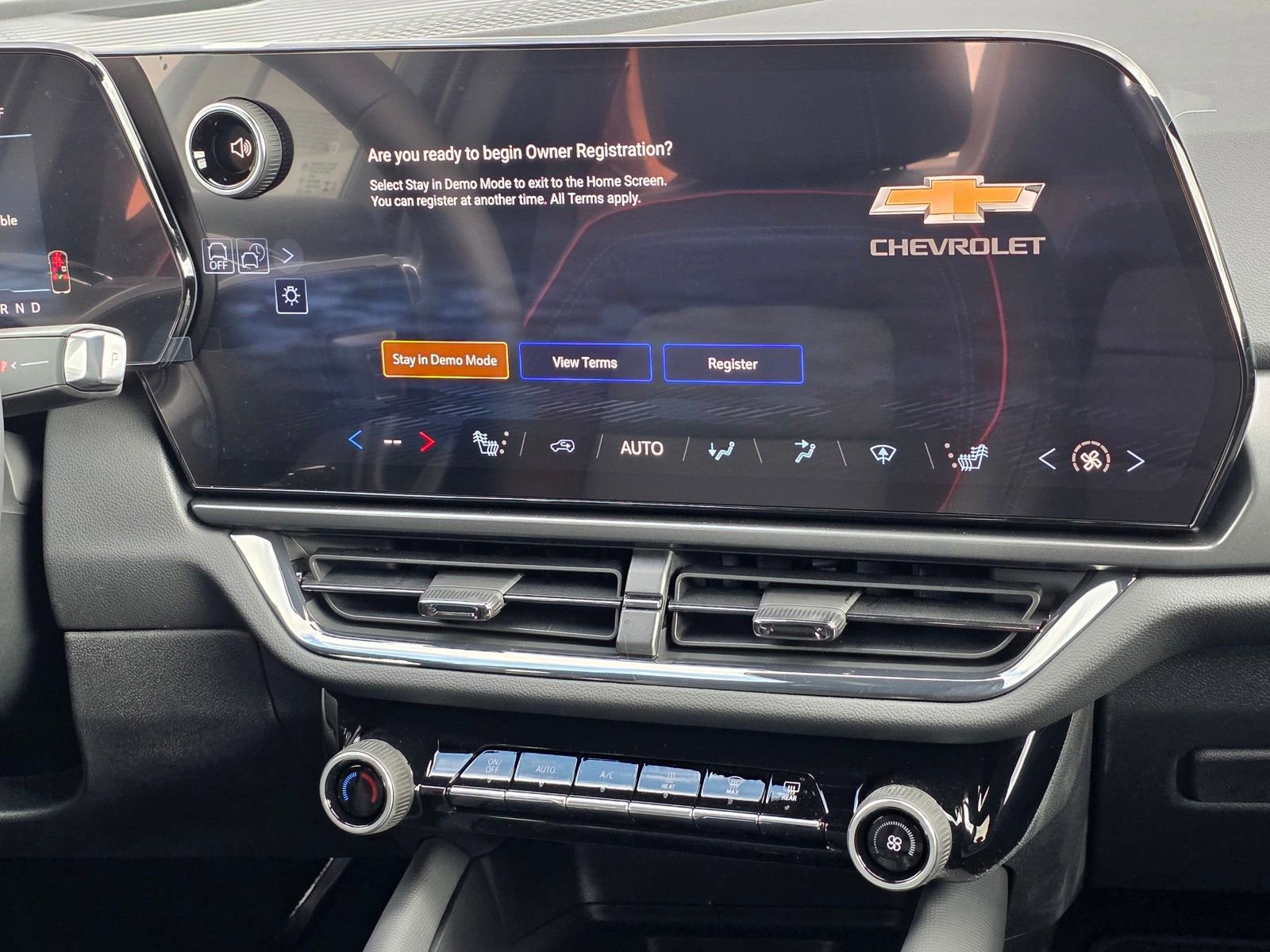 New 2026 Chevrolet Equinox EV RS image 26