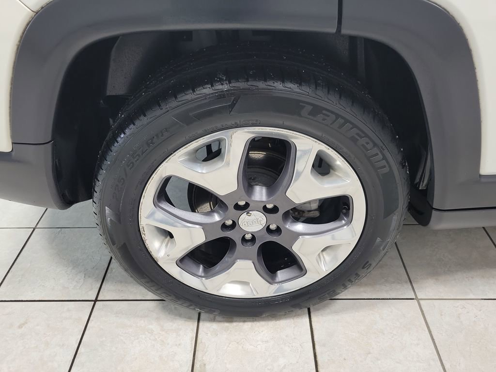 Used 2020 Jeep Compass Limited image 53