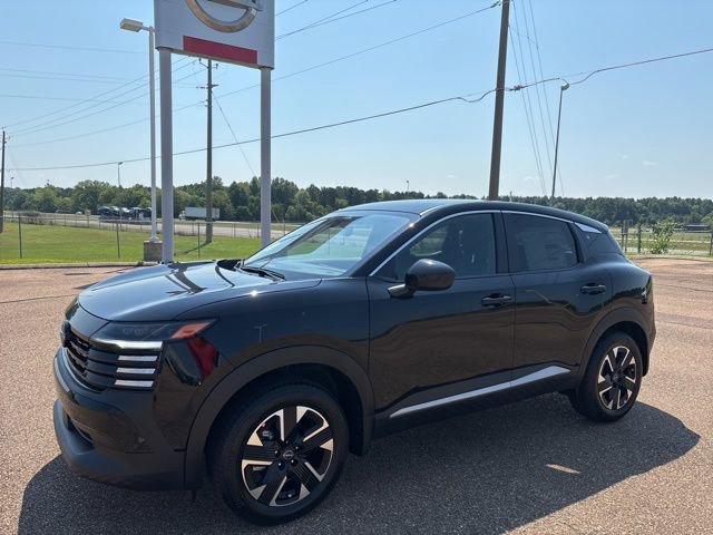 New 2025 Nissan Kicks SV