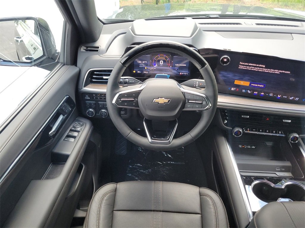 New 2025 Chevrolet Suburban High Country image 13