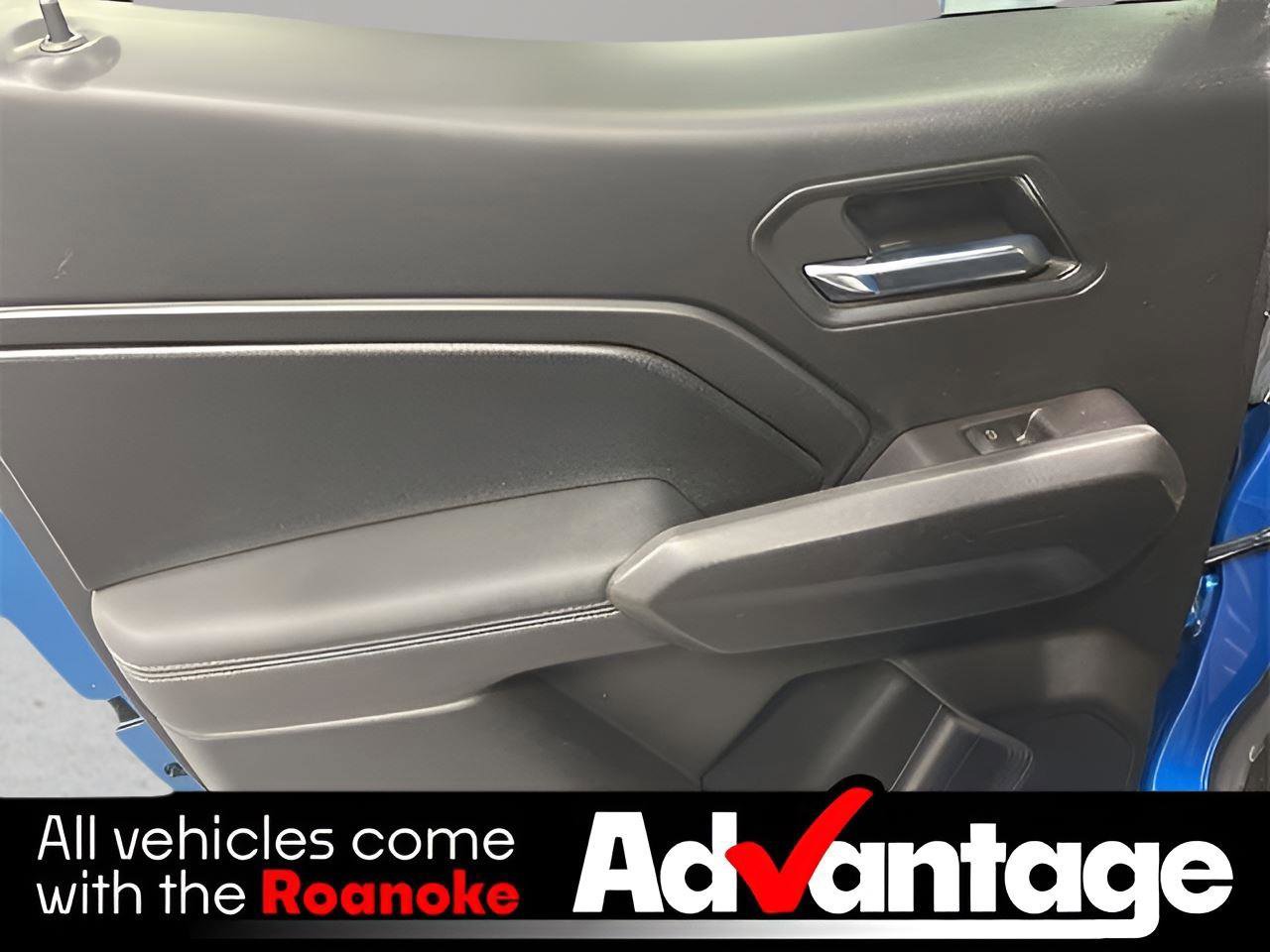 Used 2023 Chevrolet Colorado LT w/ LT Convenience Package II image 24