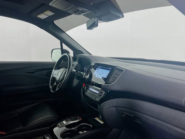 Used 2023 Honda Passport Elite image 8