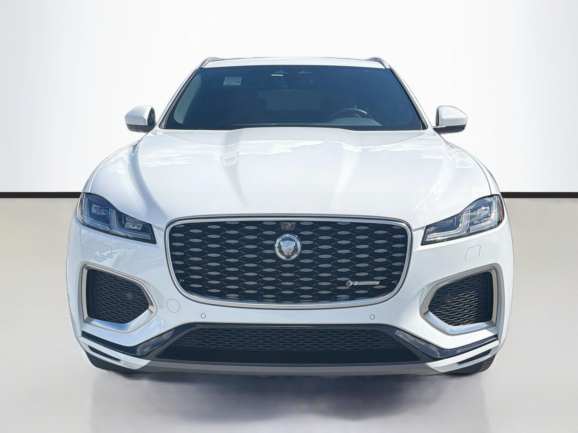 Used 2024 Jaguar F-PACE R-Dynamic S AWD/4WD image 8