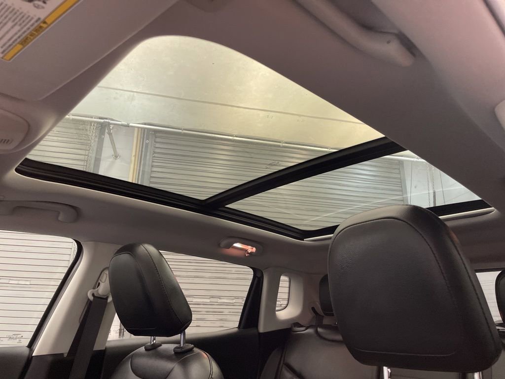 Used 2018 Jeep Compass Trailhawk image 20