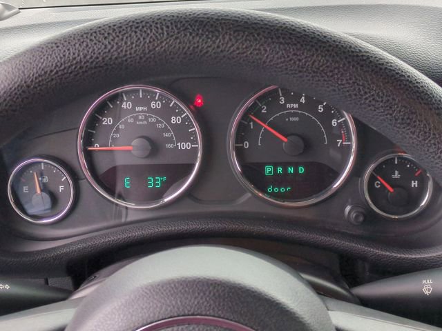 Used 2015 Jeep Wrangler Sport image 17