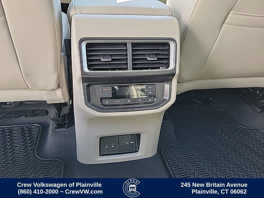 Certified 2025 Volkswagen Atlas SEL image 51