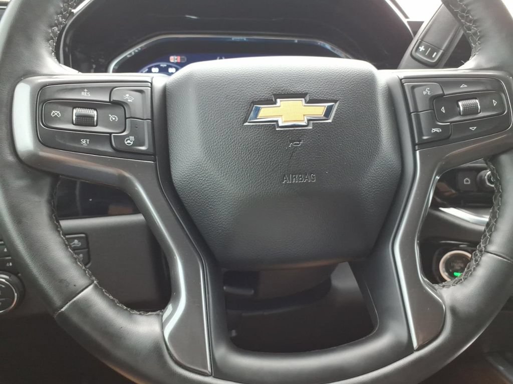 Used 2024 Chevrolet Silverado 2500 High Country w/ High Country Premium Package AWD/4WD image 26