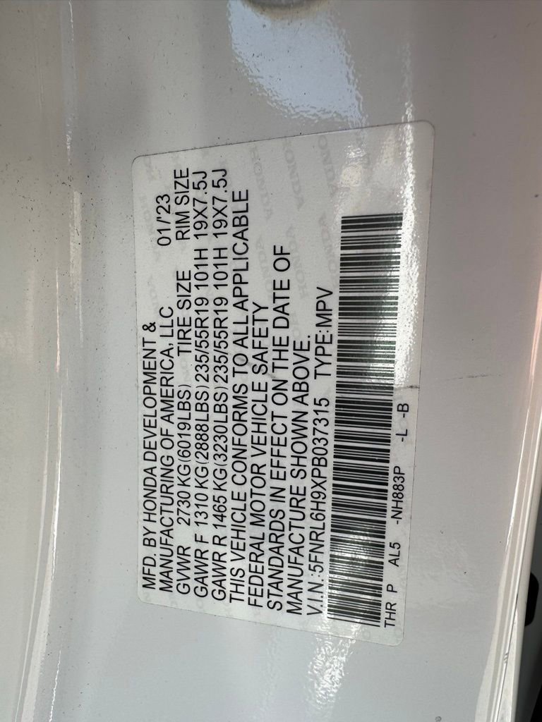 Used 2023 Honda Odyssey Elite image 32