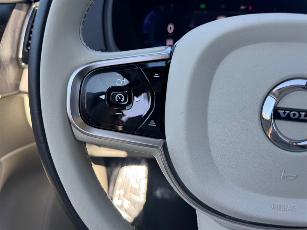 Certified 2023 Volvo XC90 B6 Plus w/ Protection Package Premier image 12