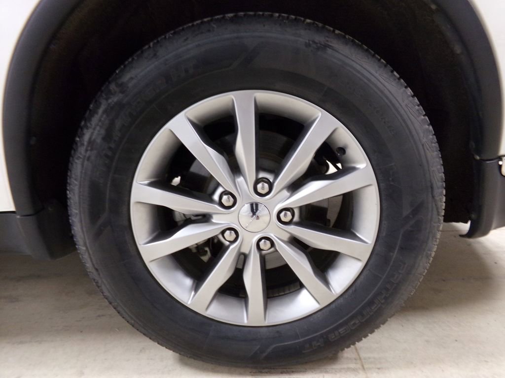 Used 2018 Dodge Durango SXT w/ 3rd Row Seating Group image 33