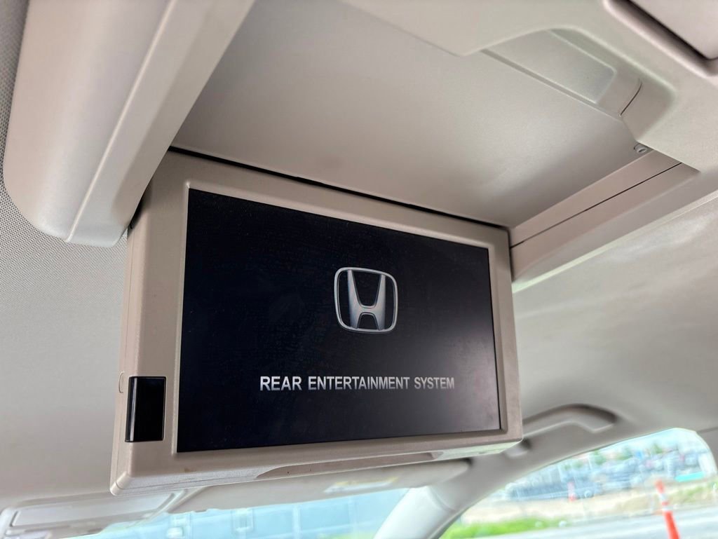 Used 2016 Honda Odyssey SE image 5