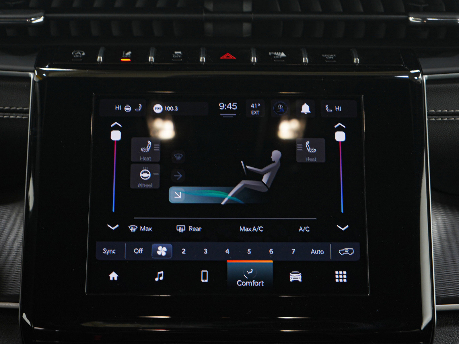 Used 2024 Jeep Grand Cherokee Altitude image 18