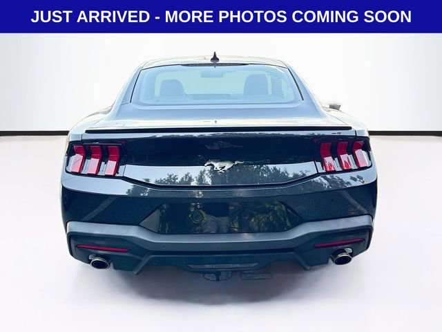 Used 2024 Ford Mustang Premium RWD image 7
