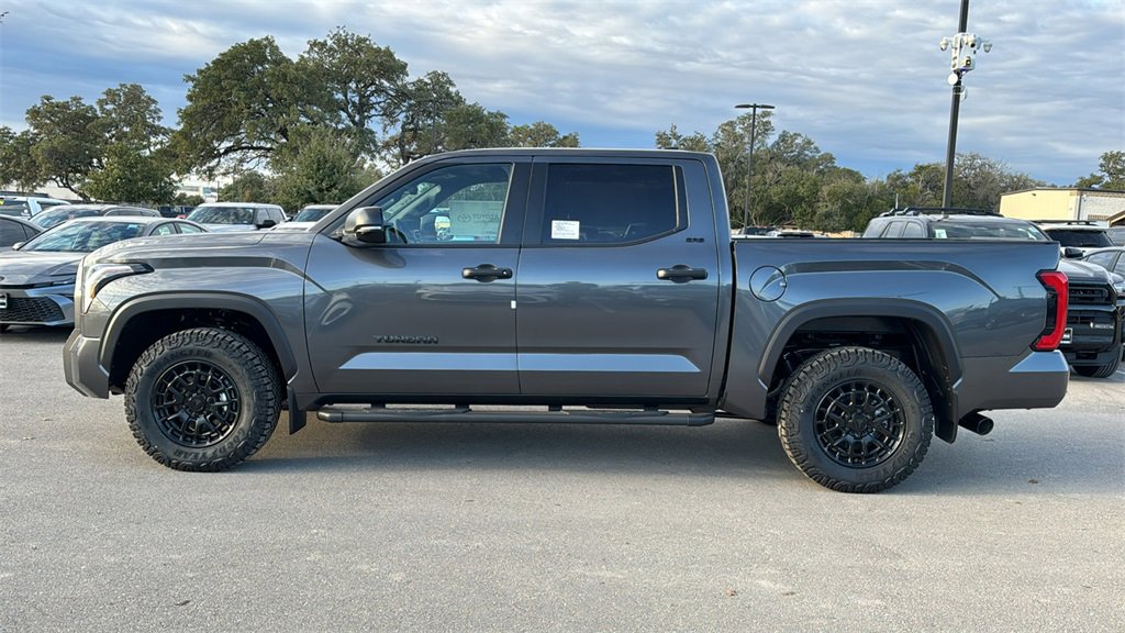 New 2026 Toyota Tundra SR5 image 4