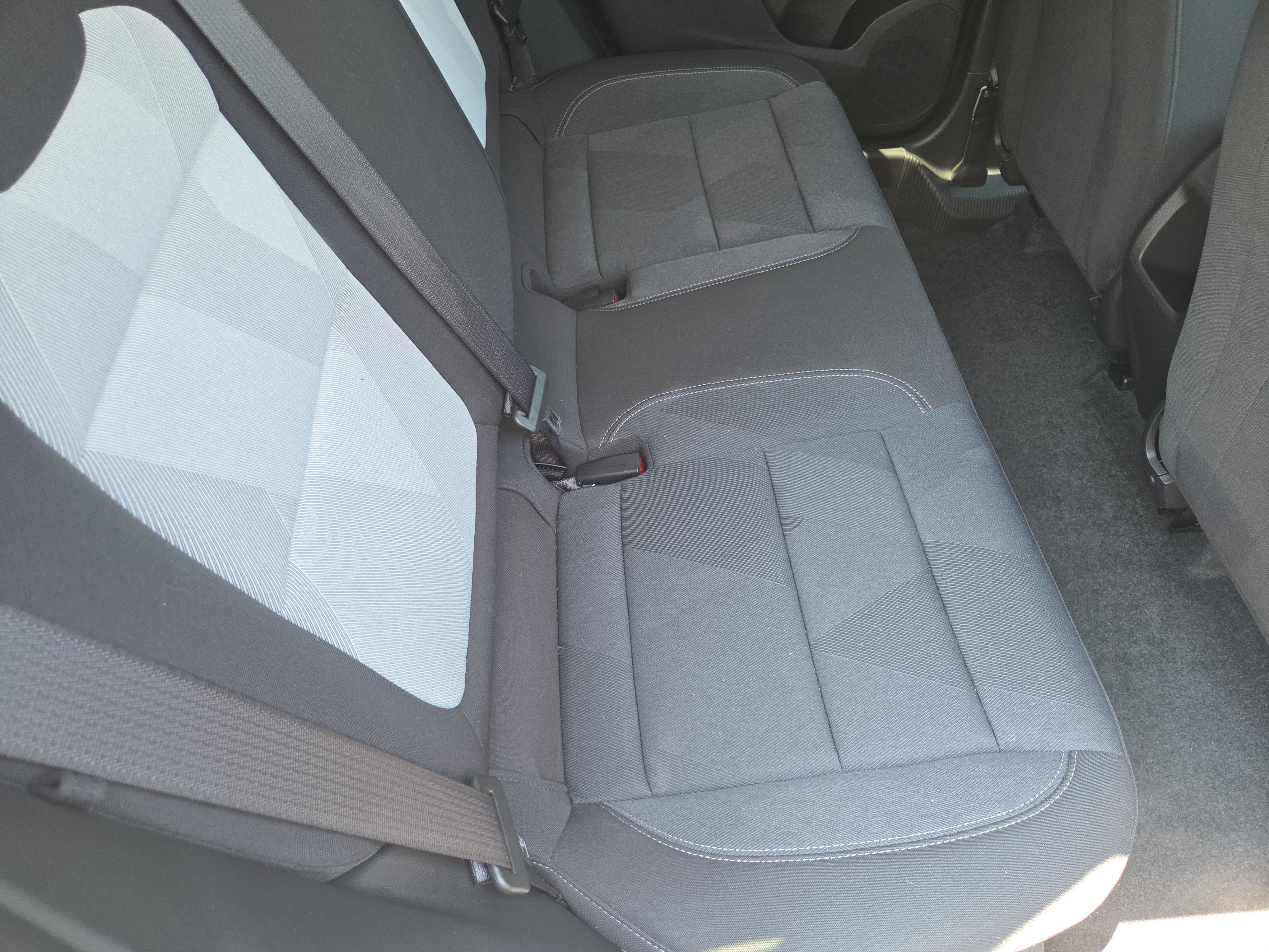 Used 2025 Chevrolet Trax LS FWD image 21