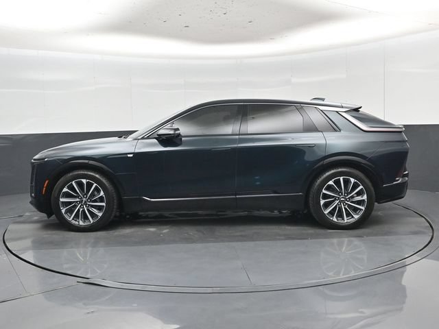 Used 2024 Cadillac Lyriq Sport w/ LPO, Floor Liner Package AWD/4WD image 33