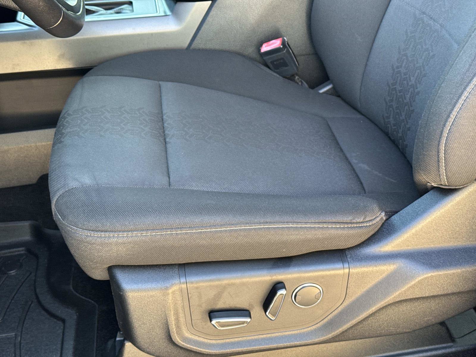 Used 2018 Ford F150 XLT w/ Equipment Group 302A Luxury RWD image 11