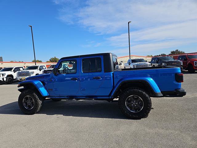 Used 2022 Jeep Gladiator Rubicon w/ LED Lighting Group image 2