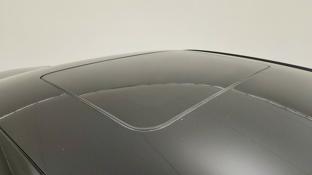 Used 2017 Chevrolet Camaro SS RWD image 10