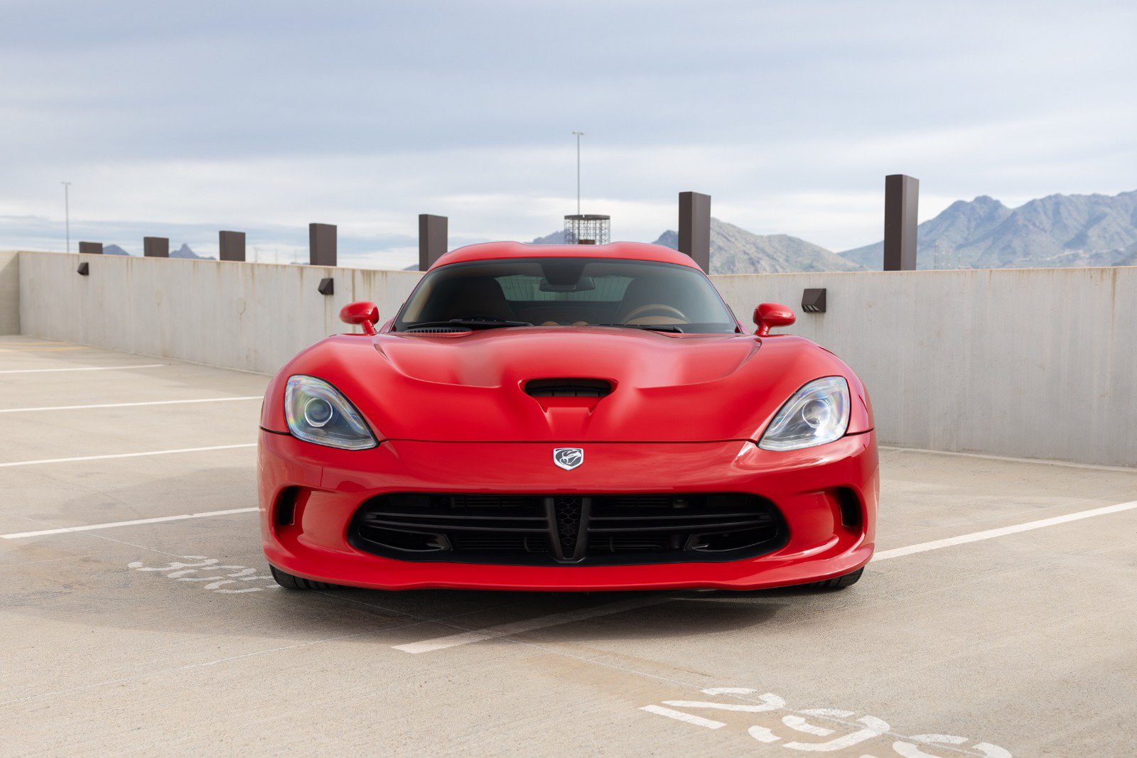 Used 2013 SRT Viper GTS w/ GTS Laguna Interior Pkg RWD image 3