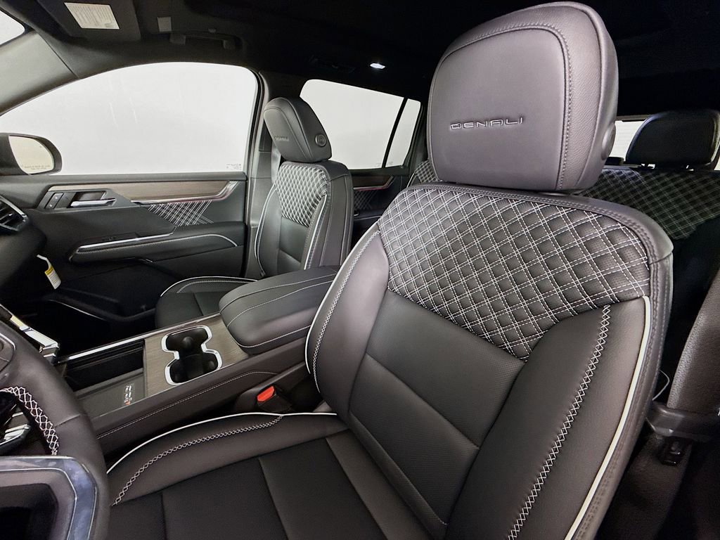 New 2026 GMC Acadia Denali w/ Super Cruise Package AWD/4WD image 25