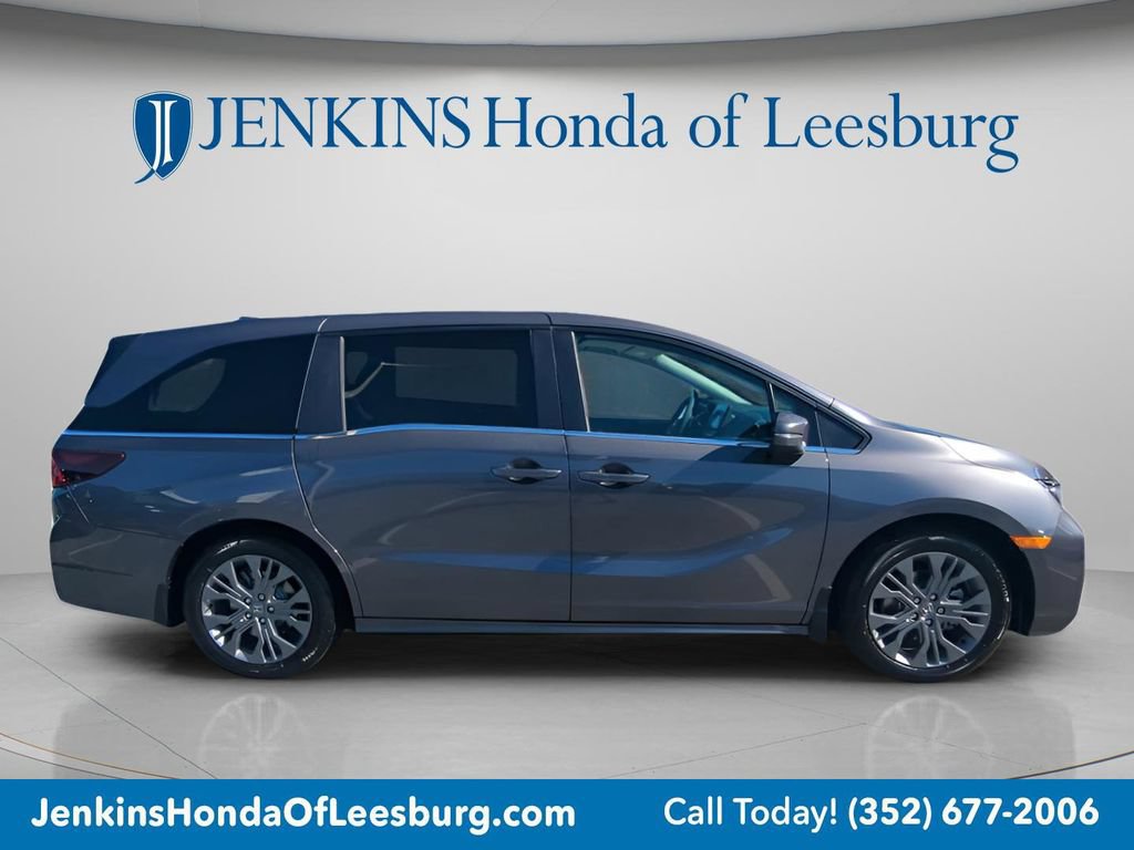 New 2026 Honda Odyssey Touring image 2