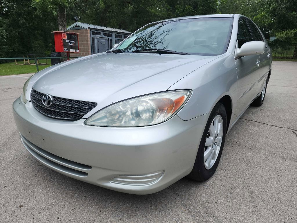 Used 2002 Toyota Camry LE FWD image 3