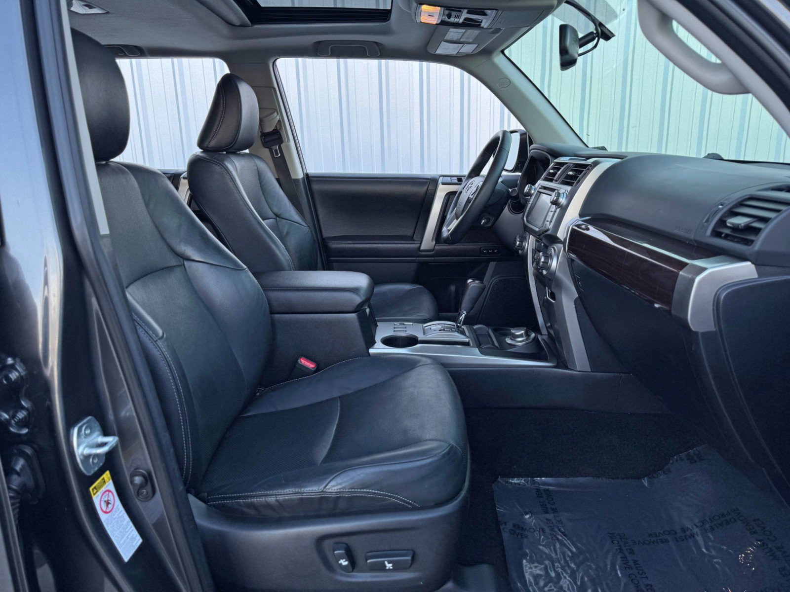 Used 2016 Toyota 4Runner Limited AWD/4WD image 15