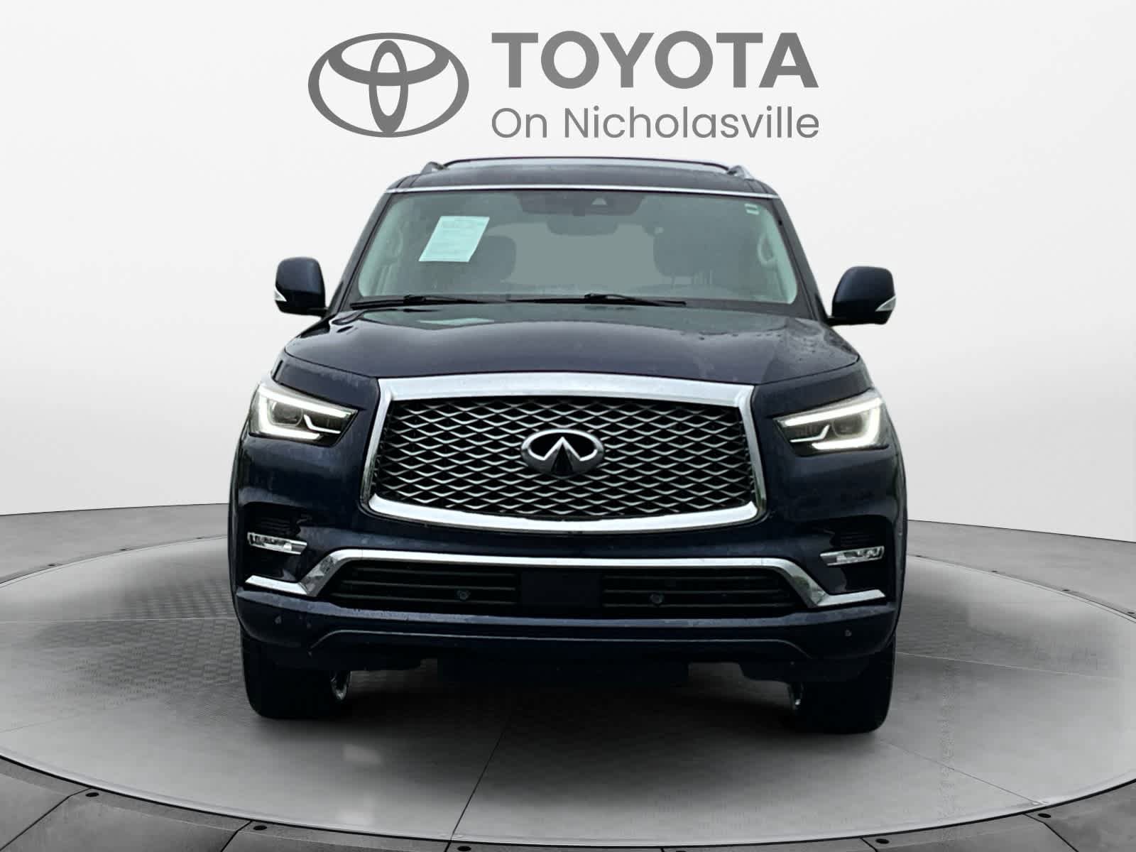 Used 2019 INFINITI QX80 Luxe w/ 22" Wheel Package AWD/4WD image 9
