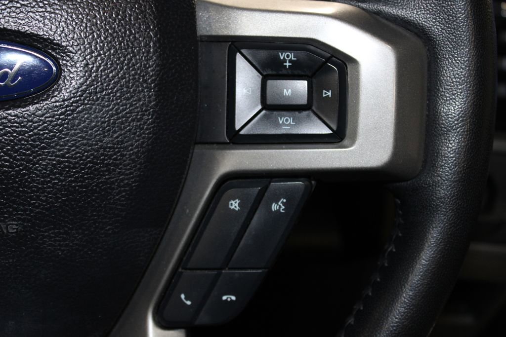 Used 2021 Ford Expedition XLT image 39