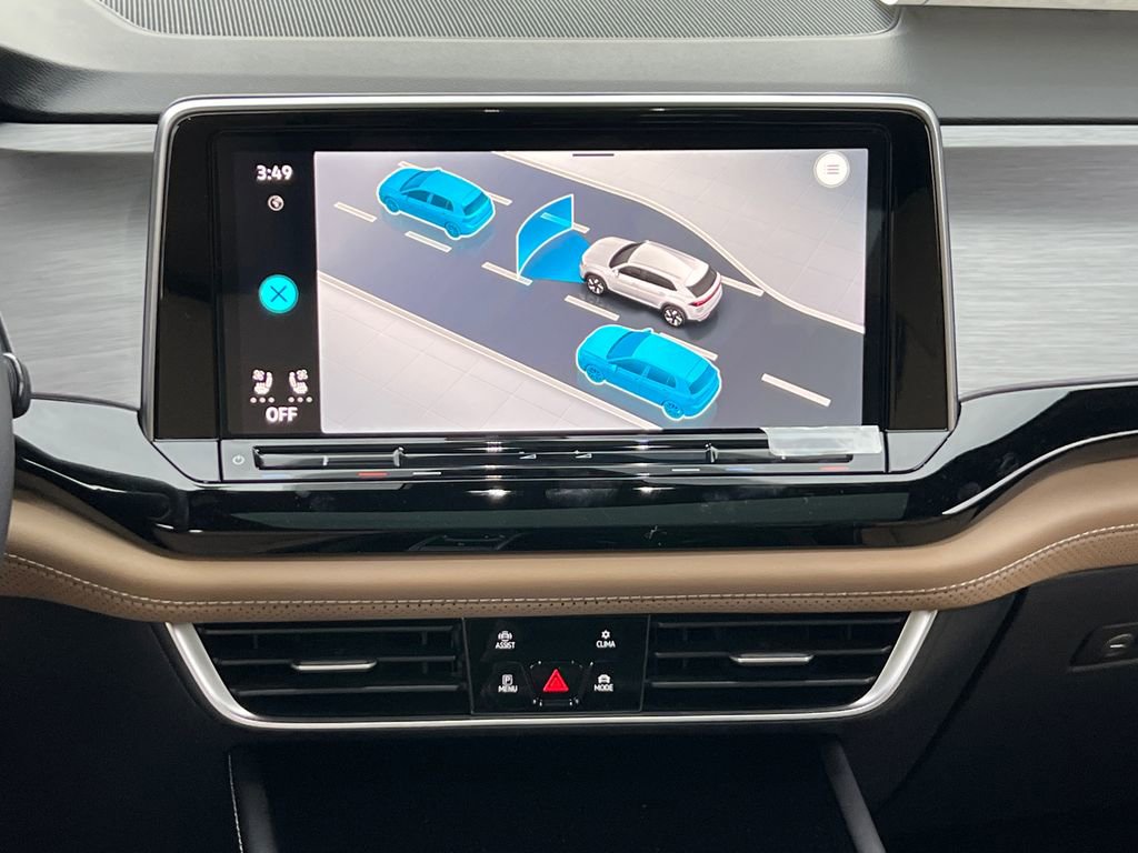 New 2026 Volkswagen Atlas Cross Sport SE image 22