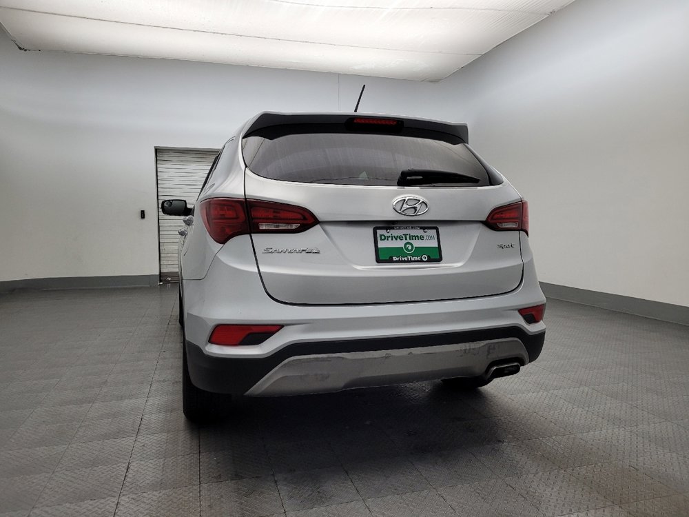 Used 2018 Hyundai Santa Fe Sport image 6
