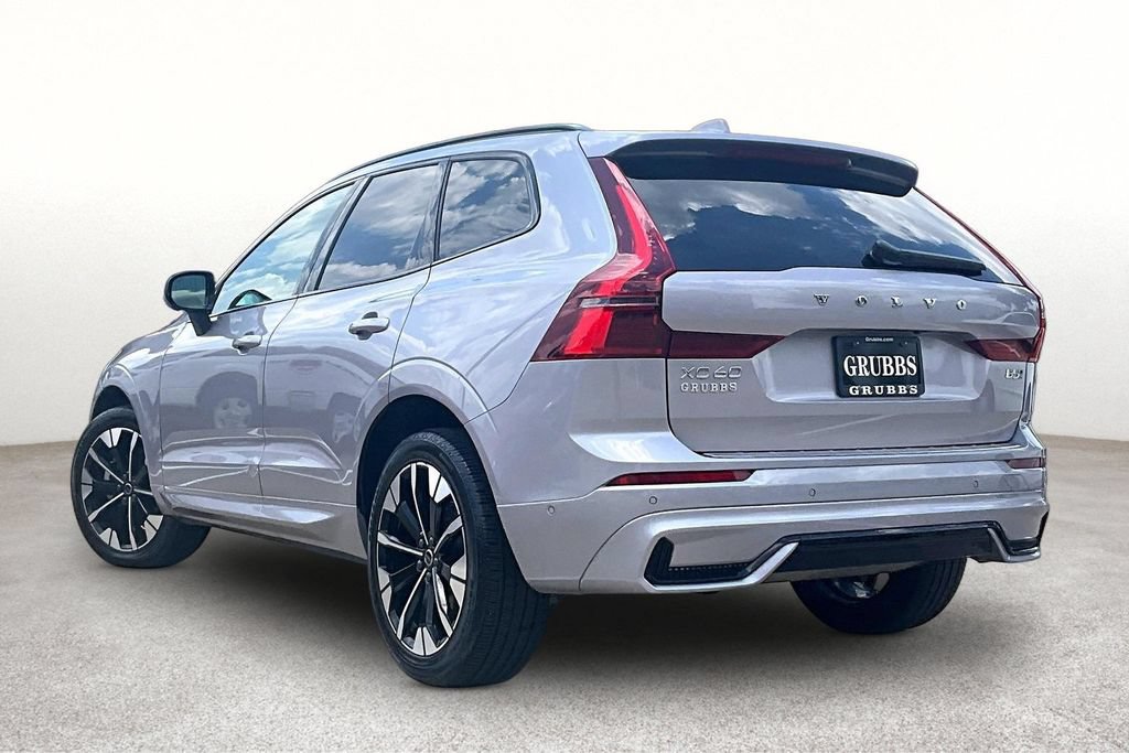 Certified 2026 Volvo XC60 B5 Plus AWD/4WD image 16