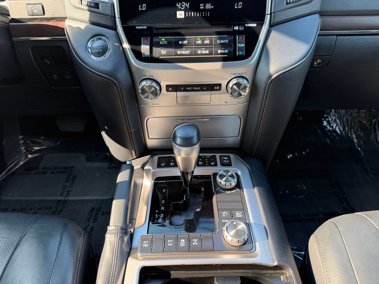 Used 2020 Toyota Land Cruiser Heritage Edition AWD/4WD image 17