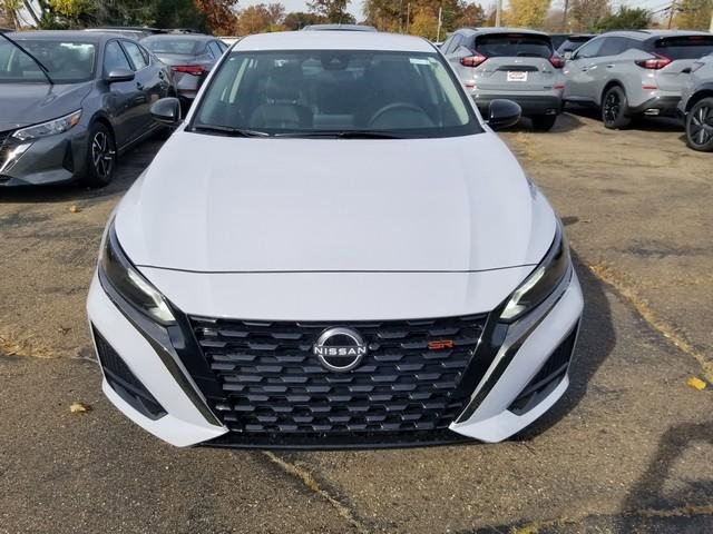 New 2025 Nissan Altima 2.5 SR image 7