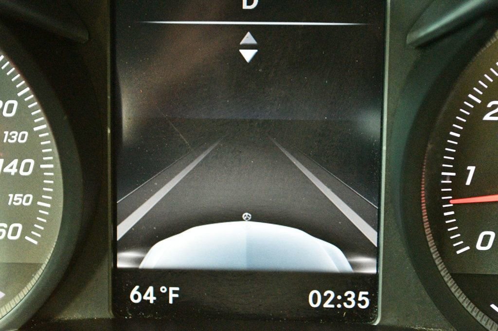 Used 2015 Mercedes-Benz C 300 Sedan image 50