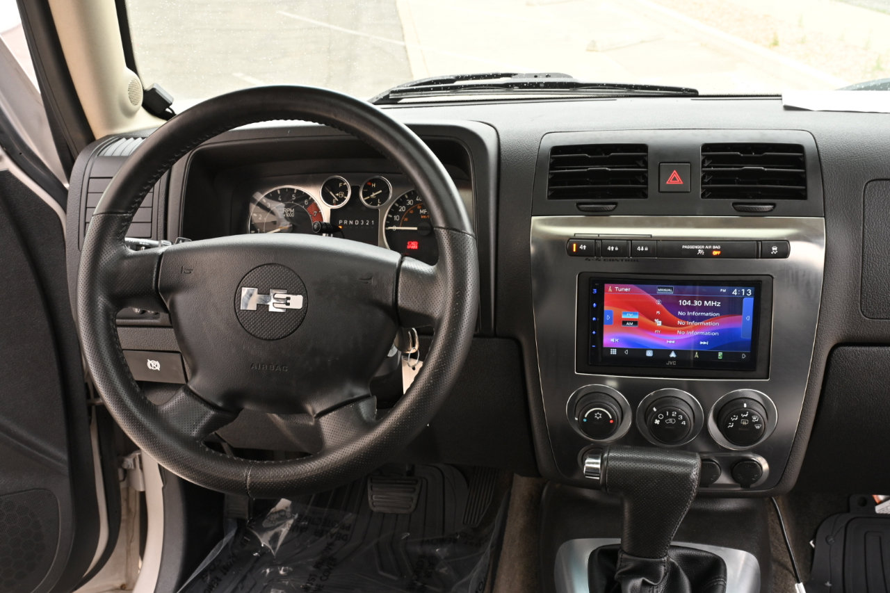 Used 2006 HUMMER H3 image 32