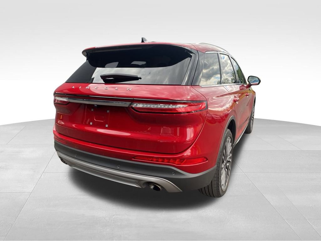 Used 2022 Lincoln Corsair Reserve w/ Elements Package image 24