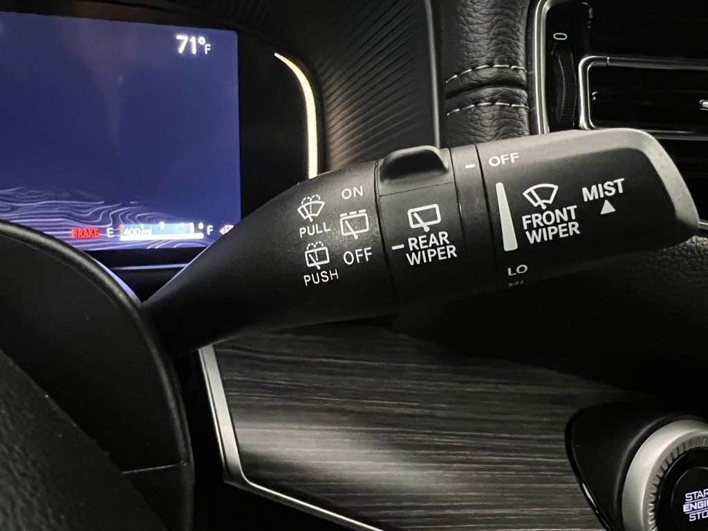 Used 2024 Jeep Wagoneer L Series II w/ Premium Group I image 36