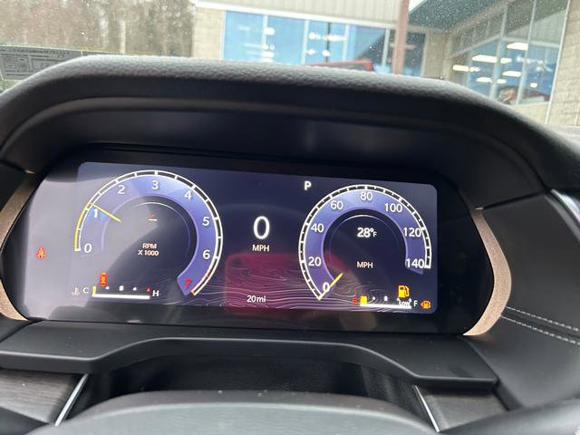 New 2025 Jeep Grand Cherokee Limited w/ Trailer Tow Package image 17