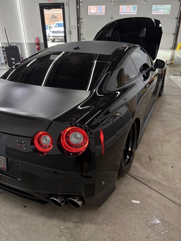 Used 2016 Nissan GT-R Premium AWD/4WD image 22