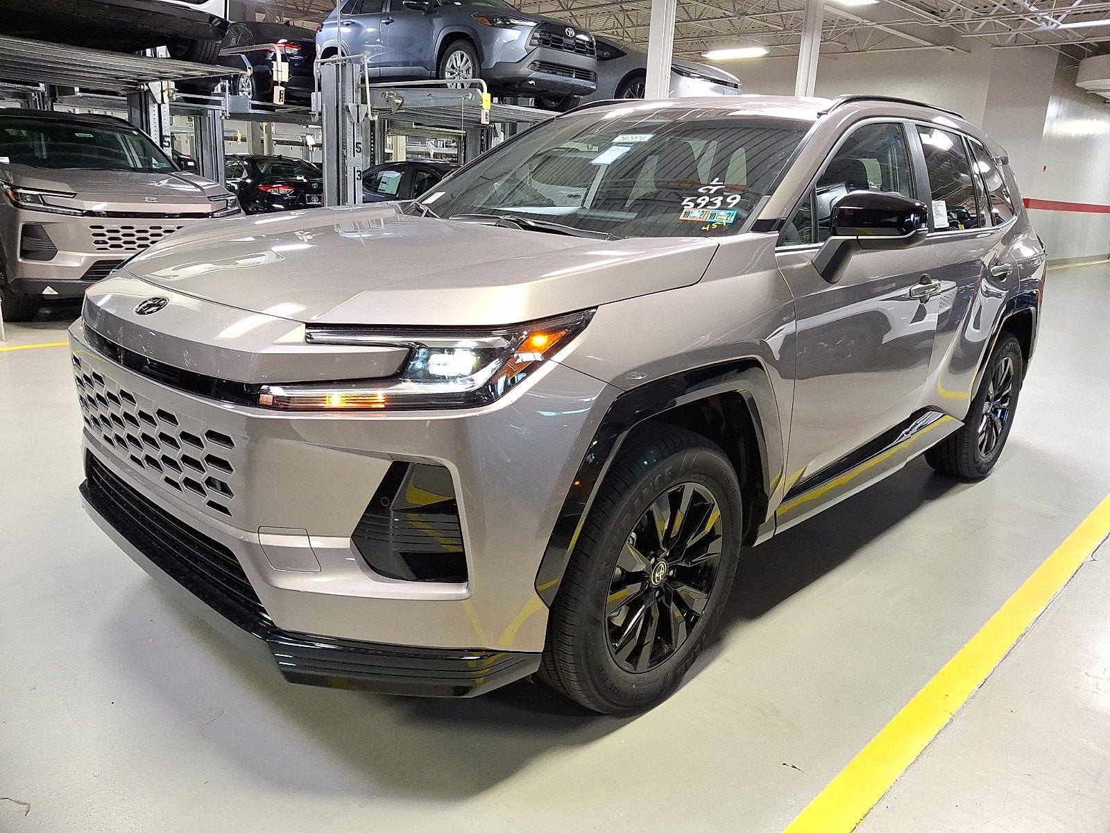 New 2026 Toyota RAV4 SE w/ Convenience Package AWD/4WD image 2