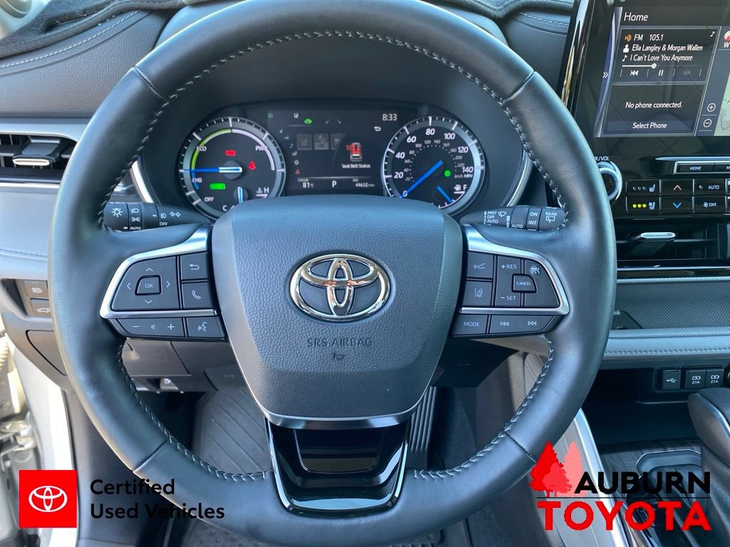 Certified 2021 Toyota Highlander Platinum AWD/4WD image 44