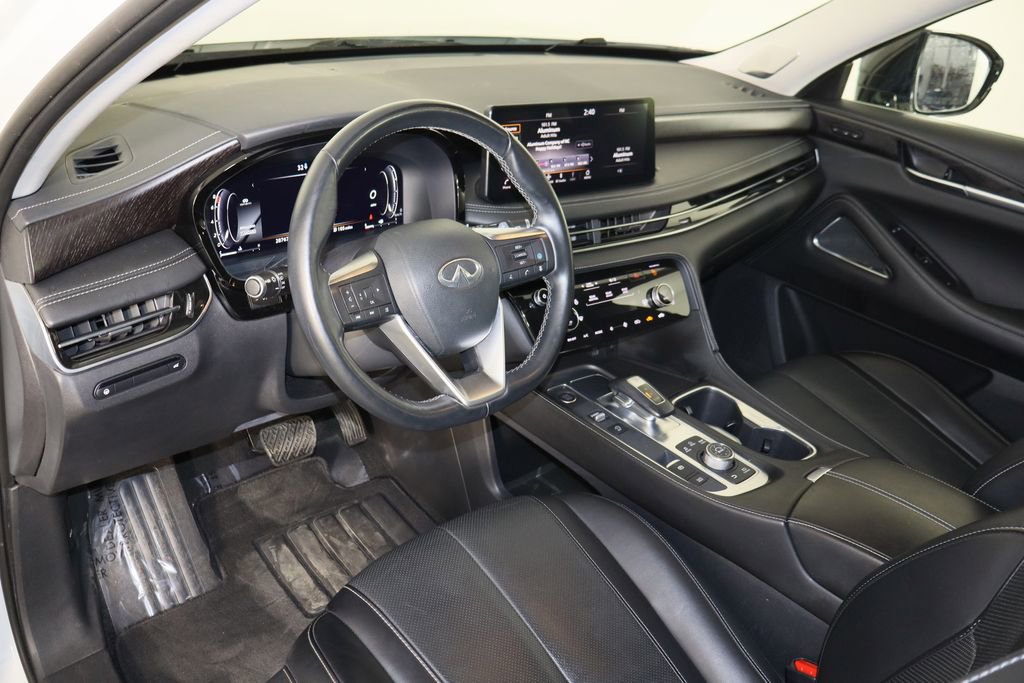 Used 2023 INFINITI QX60 Sensory w/ Cargo Package image 29