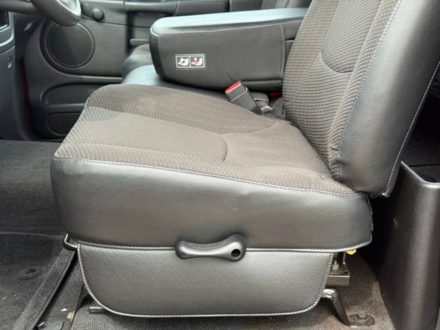 Used 2005 Dodge Ram 1500 Truck ST RWD image 14