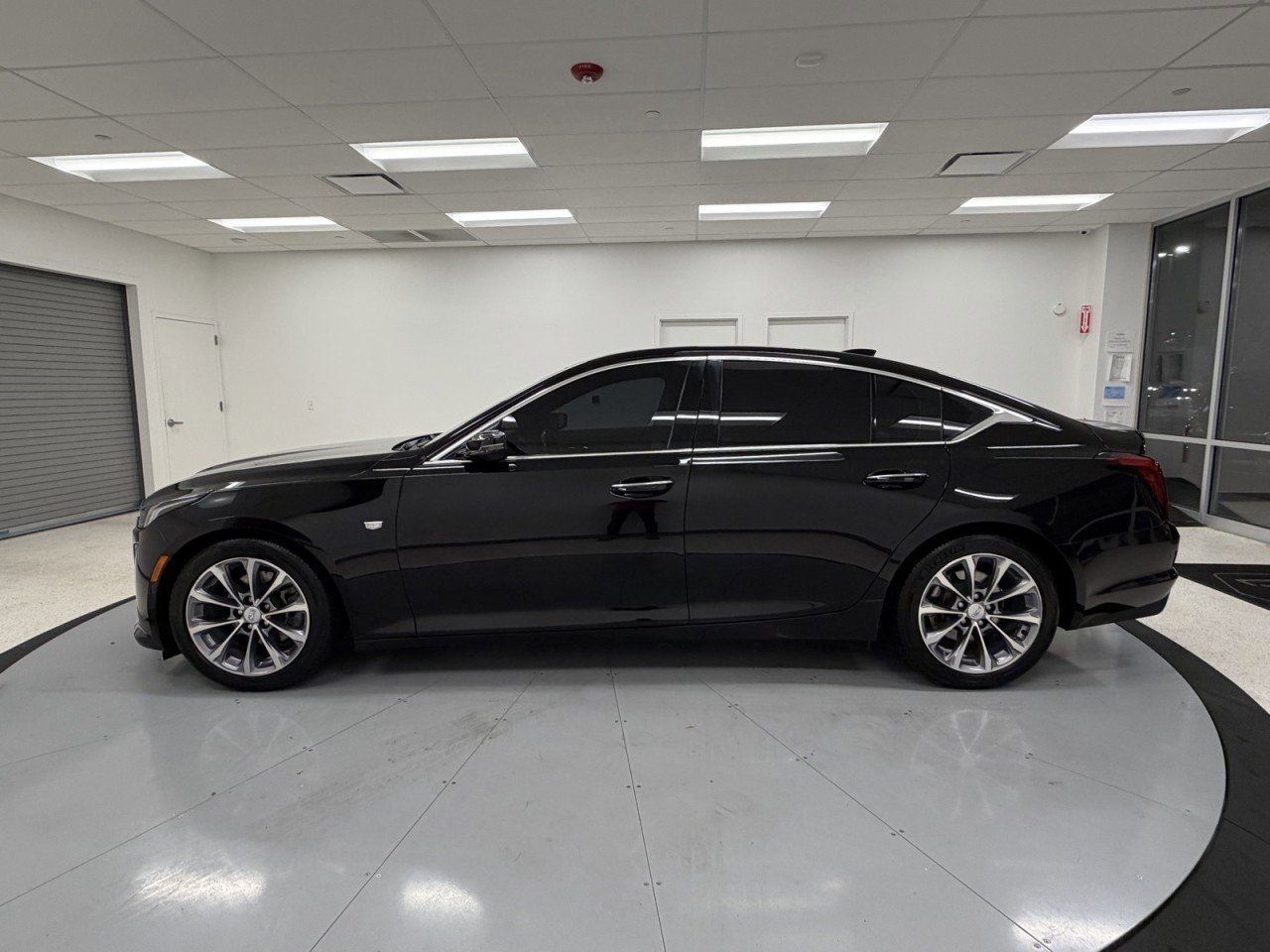 Used 2021 Cadillac CT5 Premium Luxury w/ Lighting Package image 4