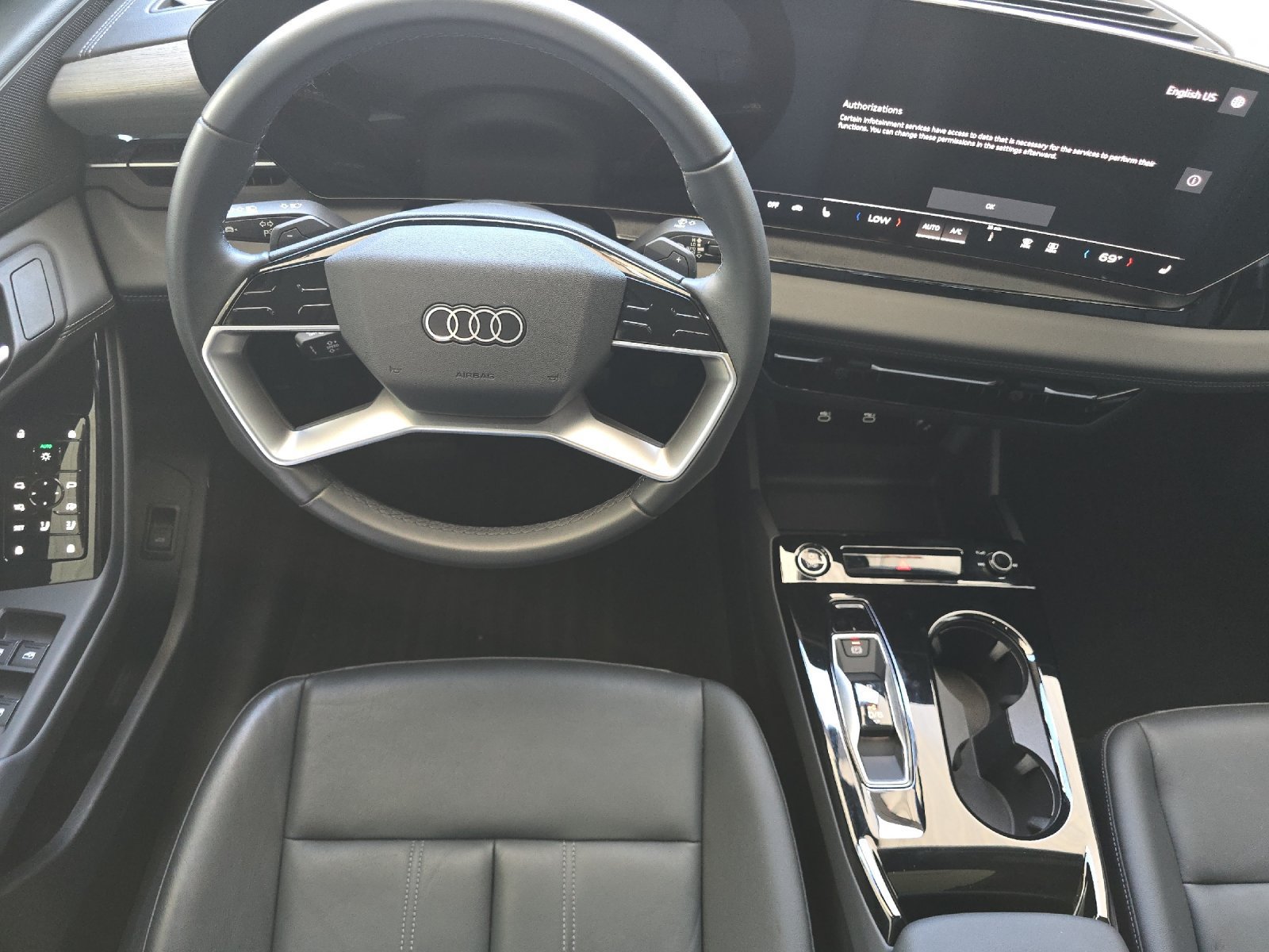 Used 2025 Audi Q6 e-tron Premium RWD image 15